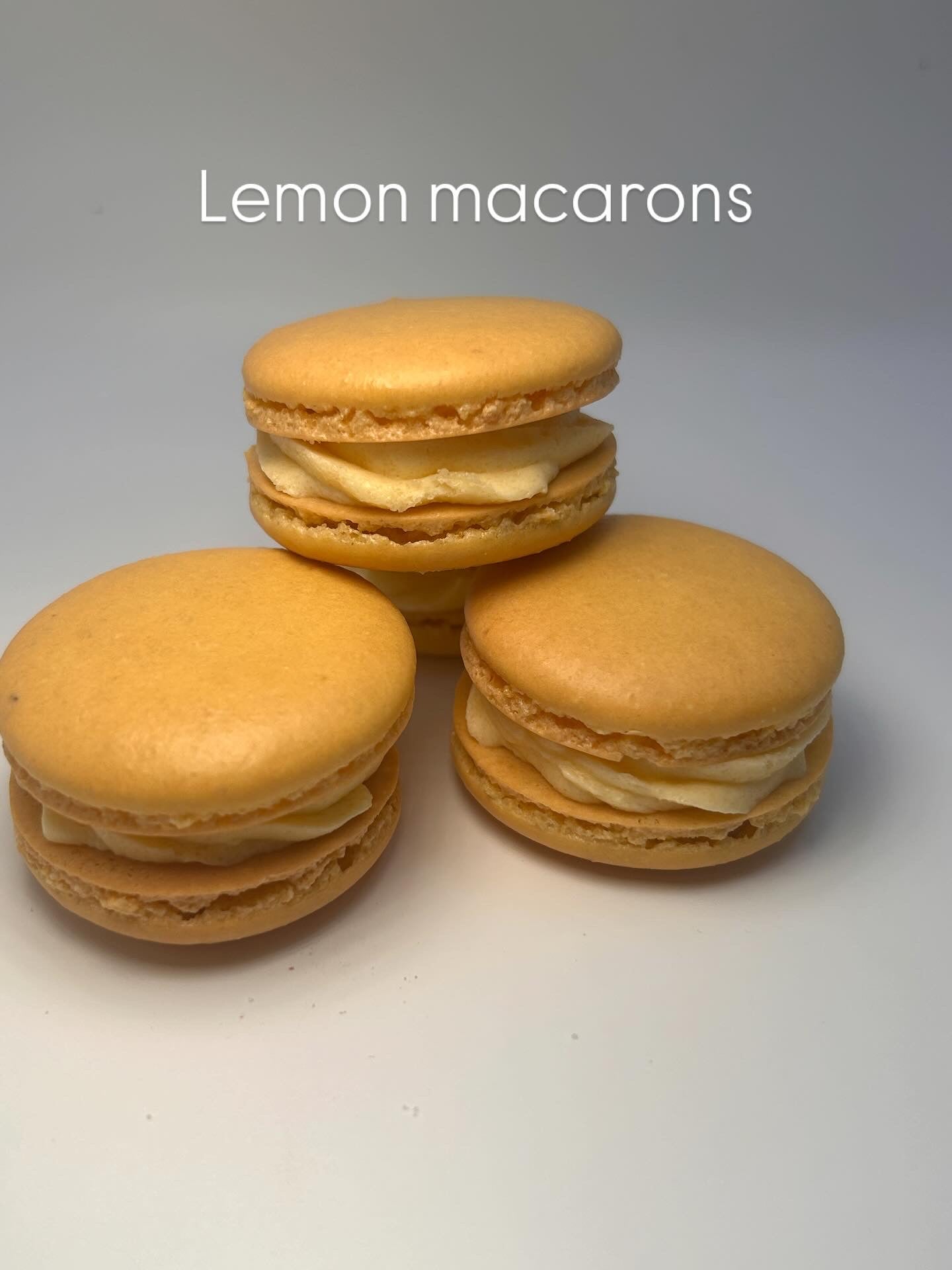 Lemon Macaron