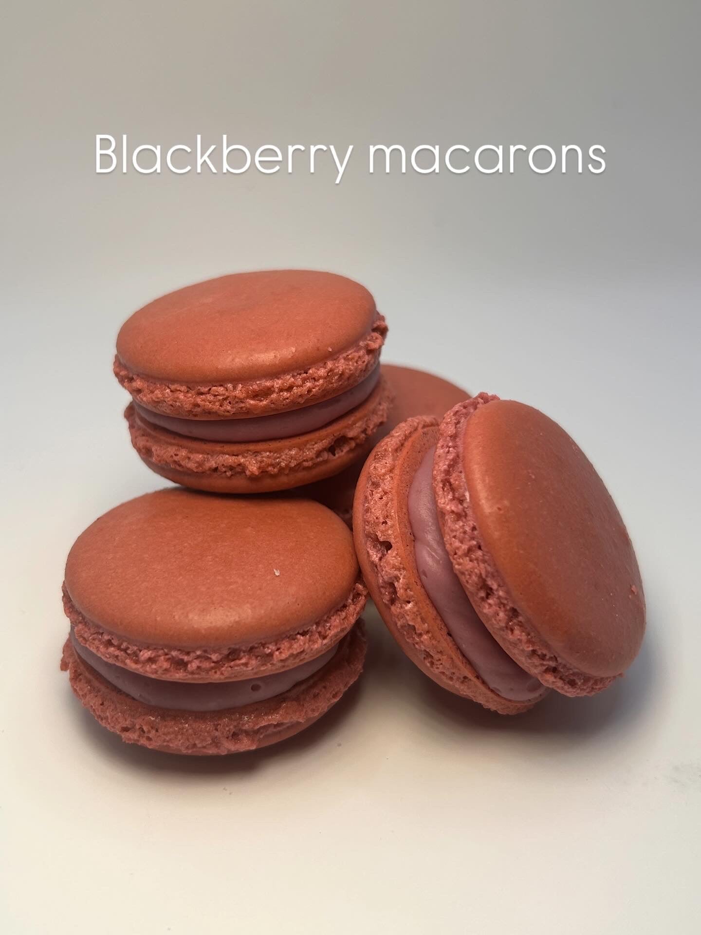 Blackberry Macaron